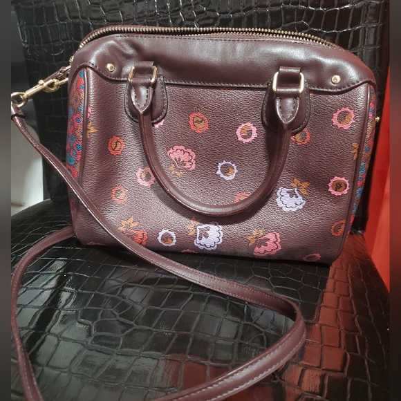 Coach Mini Floral Print Bennett Satchel and matching wallet - Picture 5 of 15